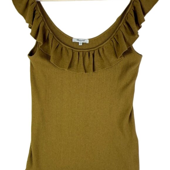 Wakeford Ruffle Sweater Tank Bundle - Picture 2 of 2